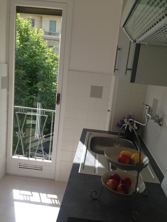 Bel Appartement De Gill Centre Ville Nice Exterior photo
